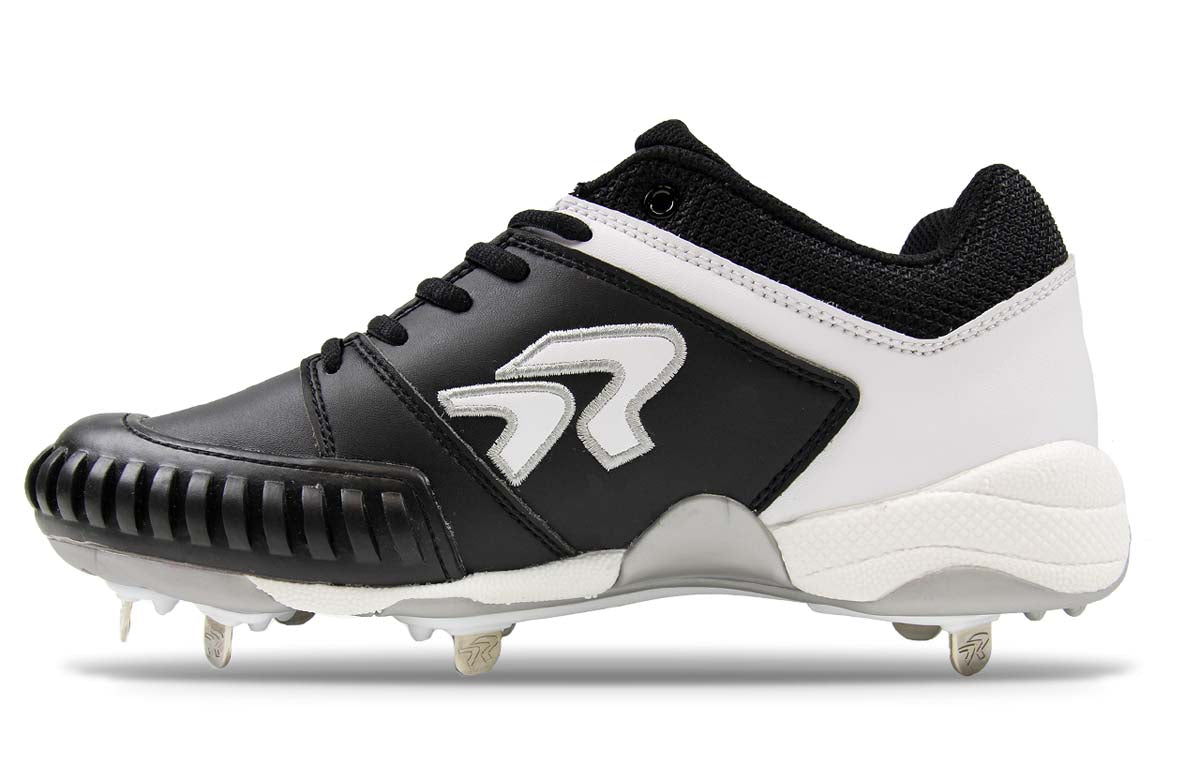 womens pitching cleats