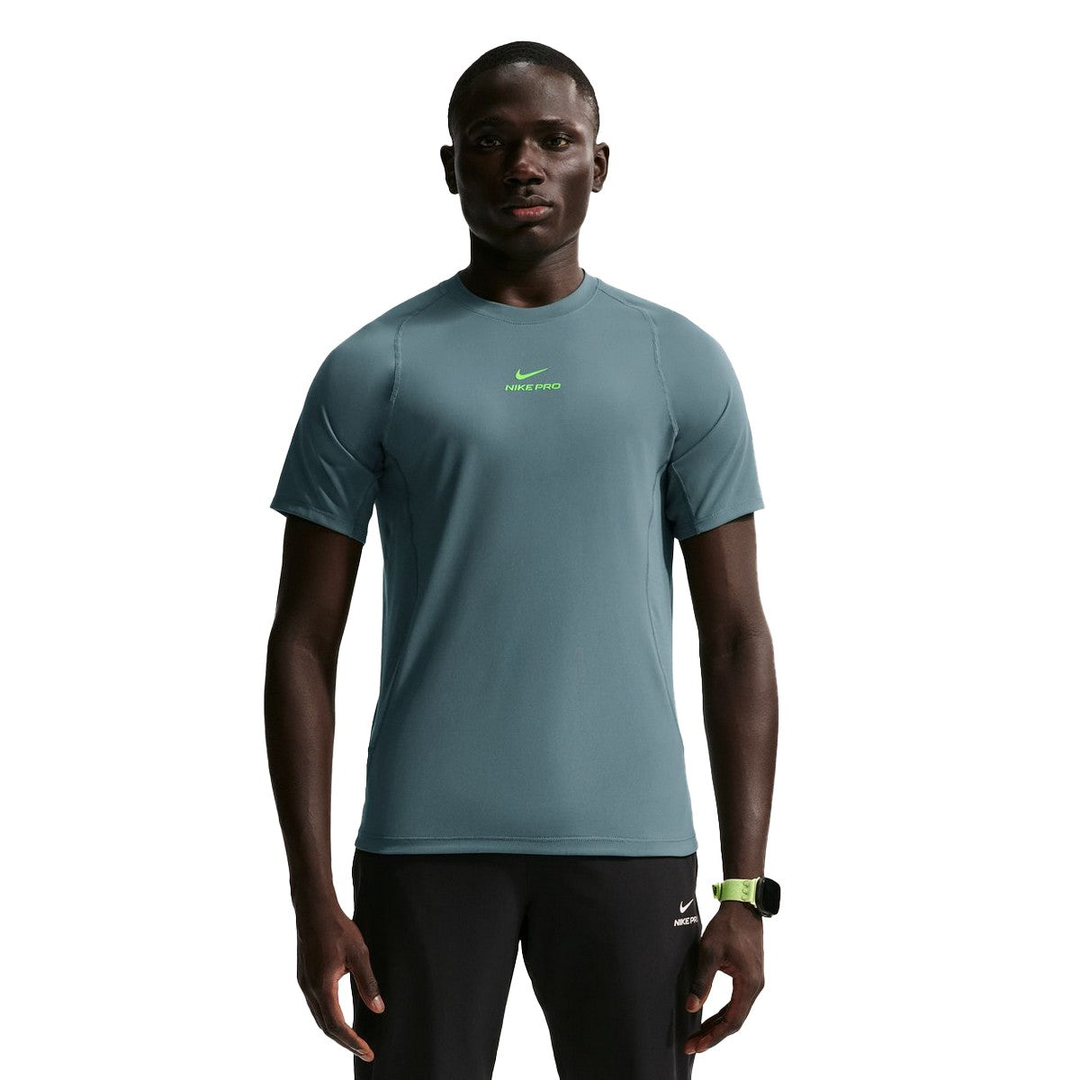 Nike Men's Nike Pro Dri-Fit Short Sleeve Tee Nike Men's Nike Pro Dri-Fit Short Sleeve Tee