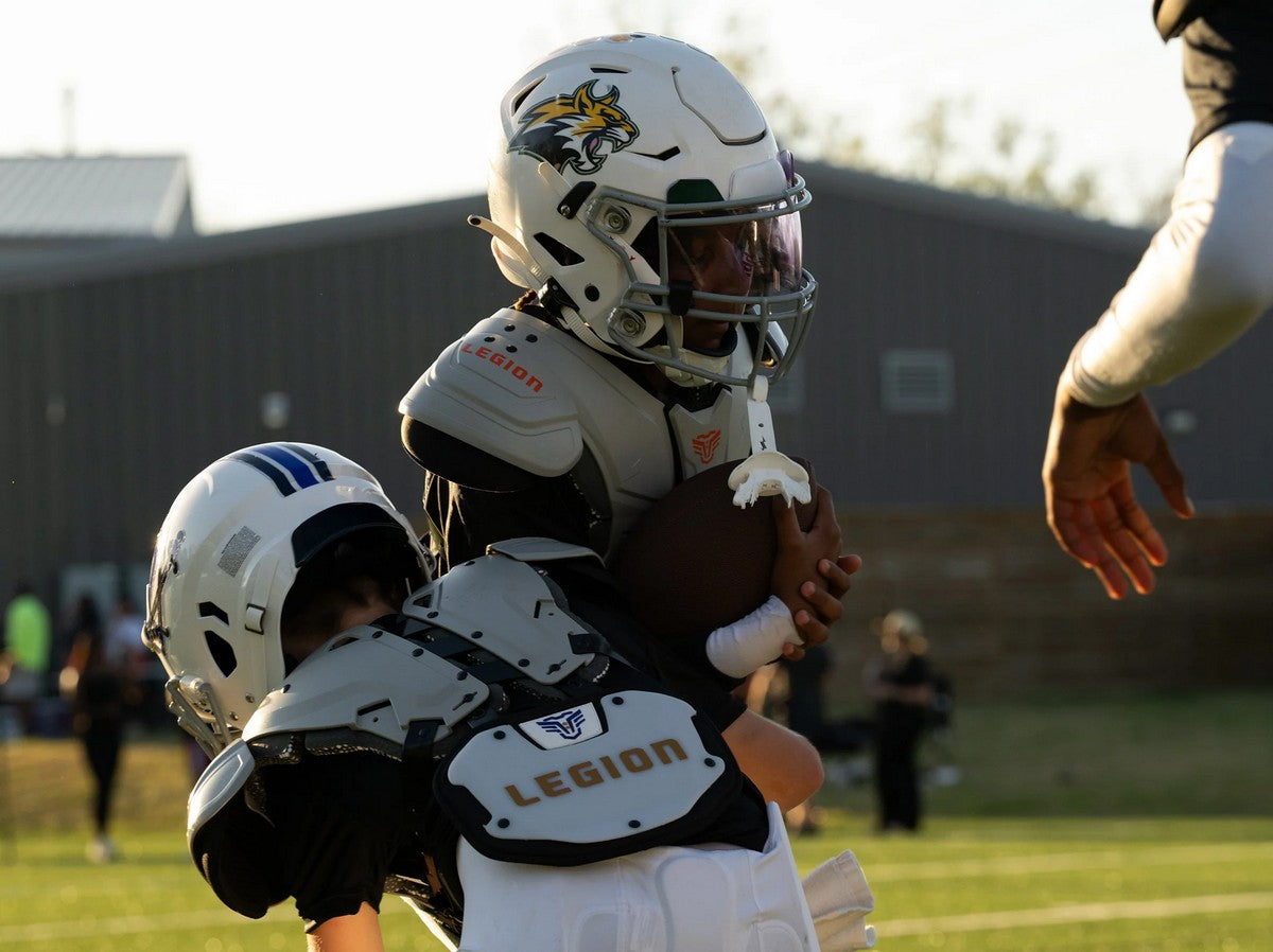 Legion M-80 Youth Shoulder Pad