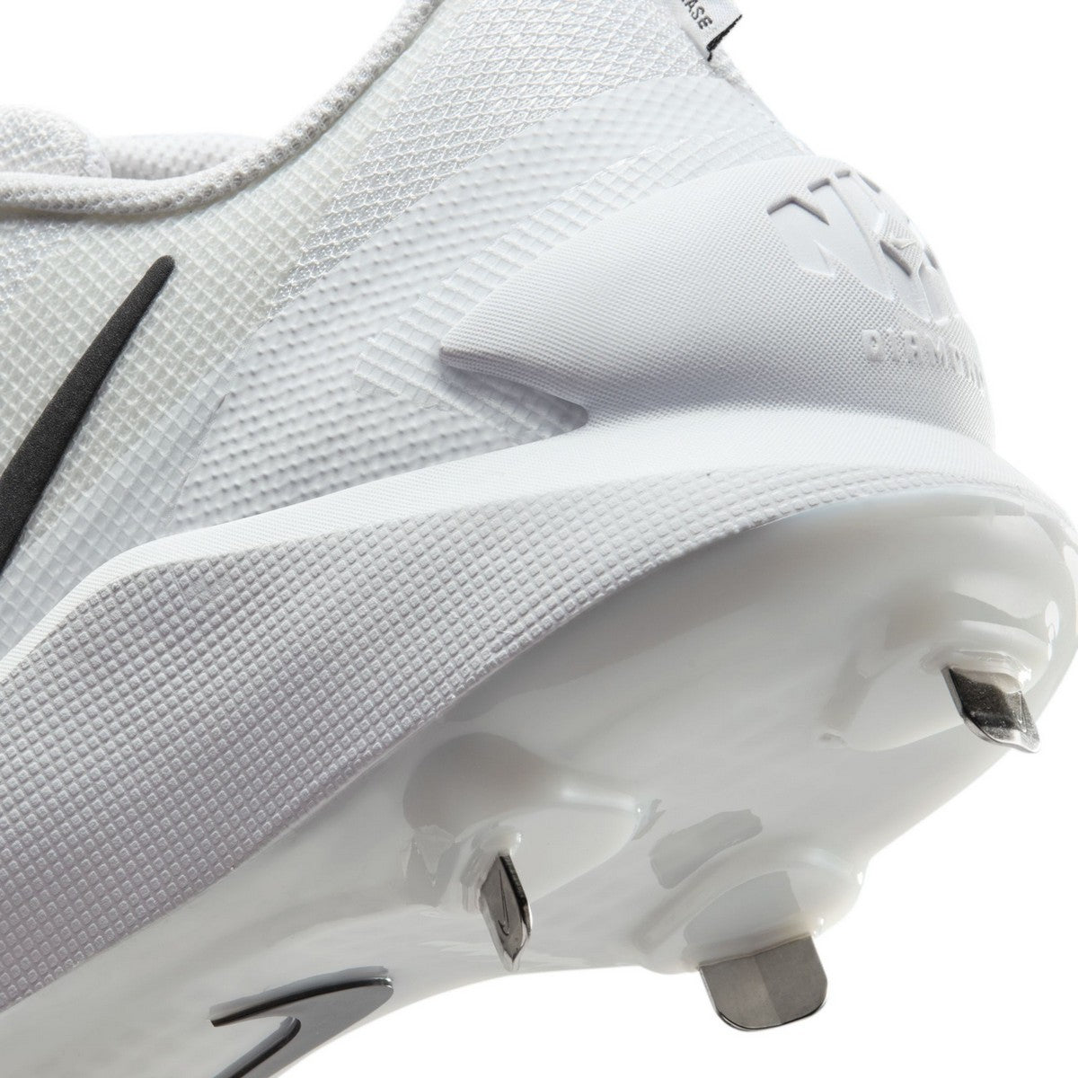 Nike Diamond Showcase Metal Baseball Cleats