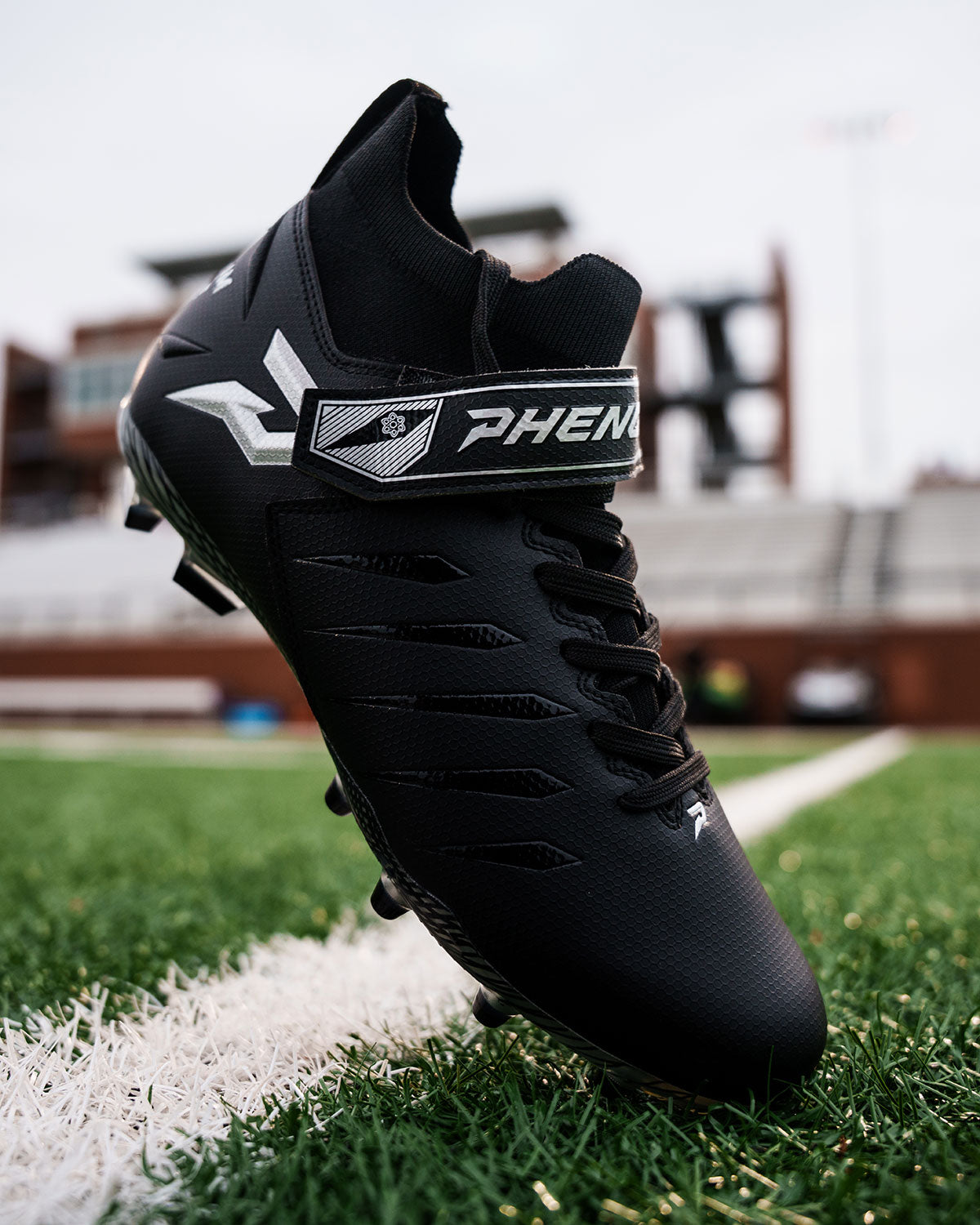Phenom Elite Quantum Force Mid-Top Molded Football Cleats