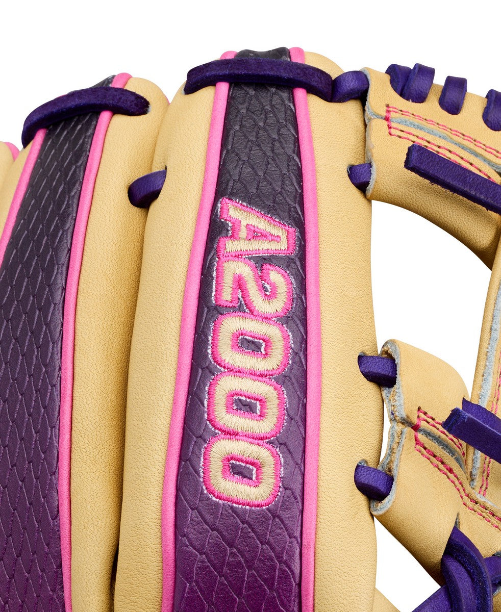 Wilson Leadoff A2000 1720SS Superskin Model 11.5" Infield Baseball Glove