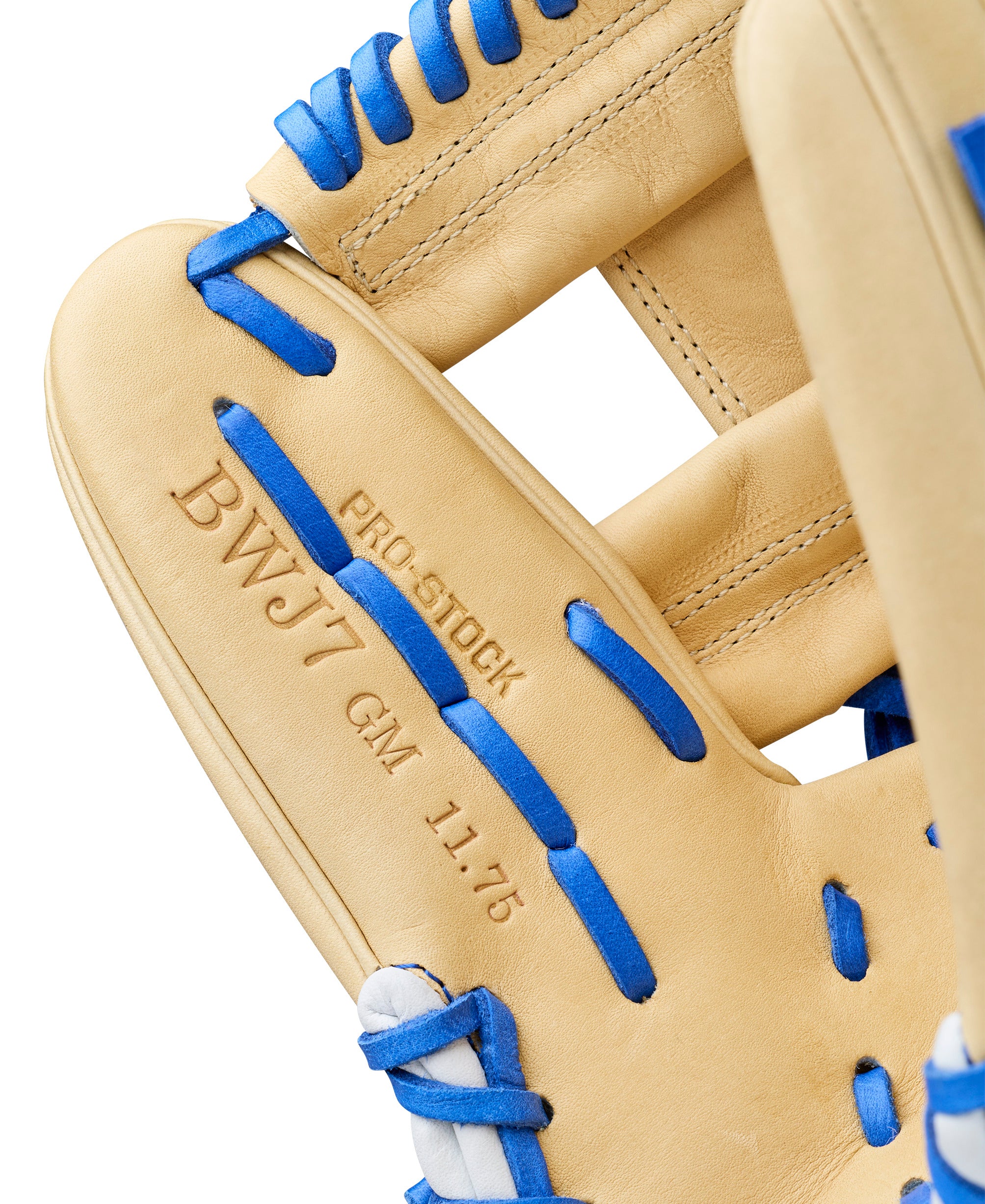 Wilson Winter 2025 A2000 Bobby Witt Jr. Game Model 11.75" Infield Baseball Glove