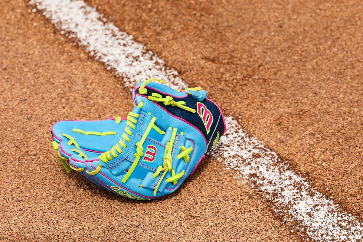 Wilson Spring 2026 A2000 1786 Model 11.5" Infield Baseball Glove