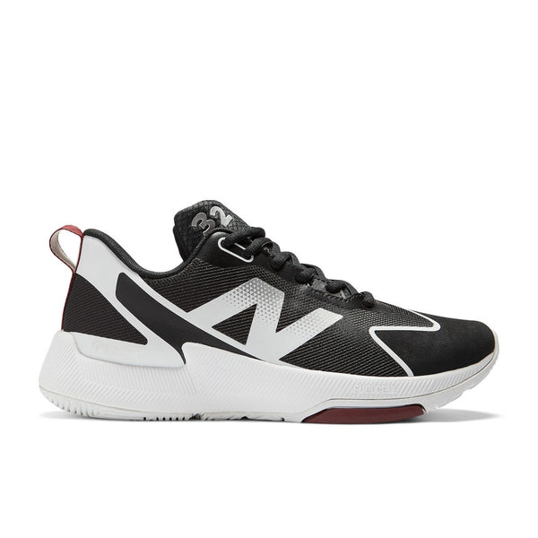 New Balance Womens STROM Fastpitch Trainers